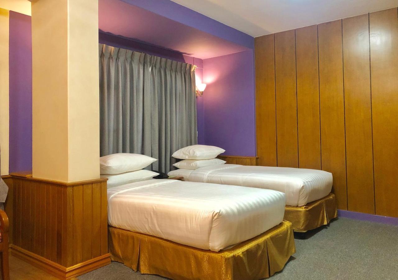 Royal City Hotel Mandalay Extérieur photo