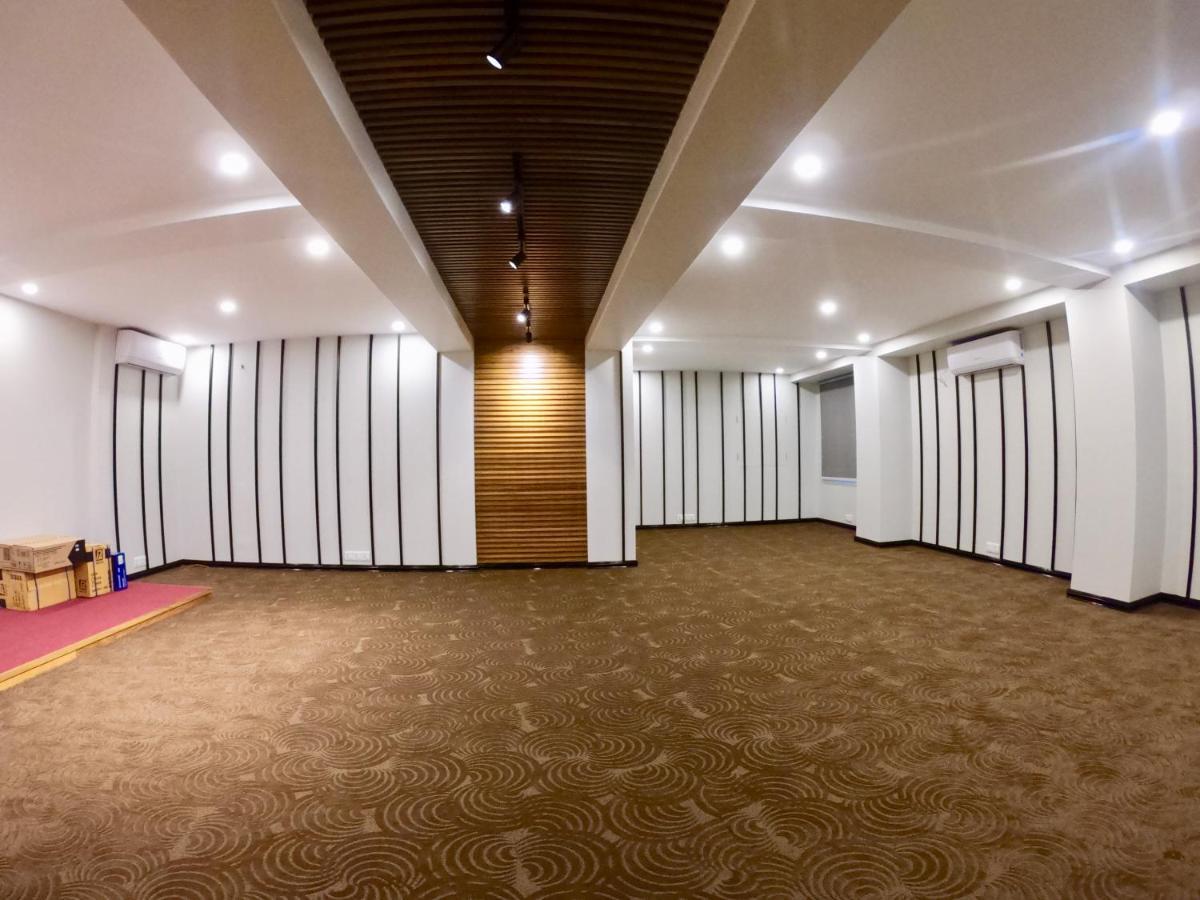 Royal City Hotel Mandalay Extérieur photo